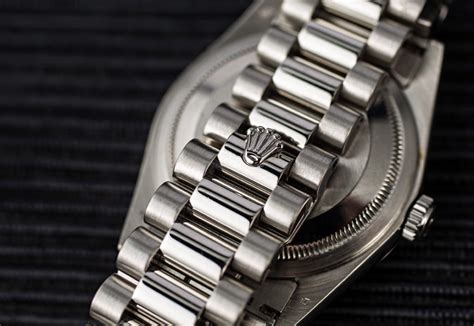 can vintage rolex bands be resized|rolex watch bracelet adjustment.